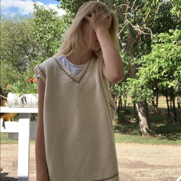 Oversized sweater vest cream - Picture 2 of 5